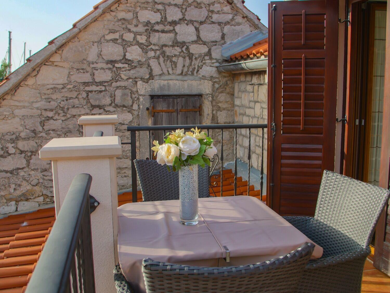 Daira Apartman Stomorska
