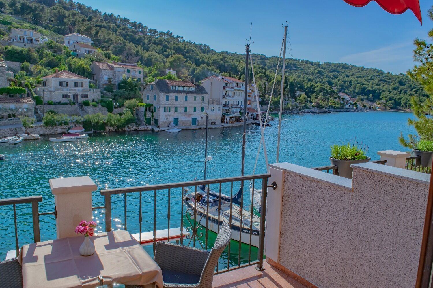 Daira Apartman Stomorska